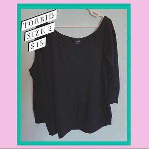 3/4 Sleeve Black Sweatshirt